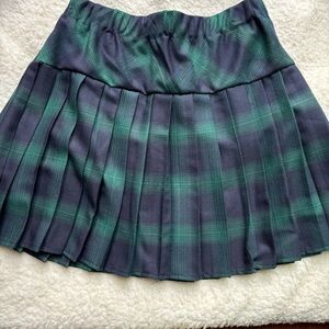 Elastic waist plaid pleated mini skirt by urban CoCo